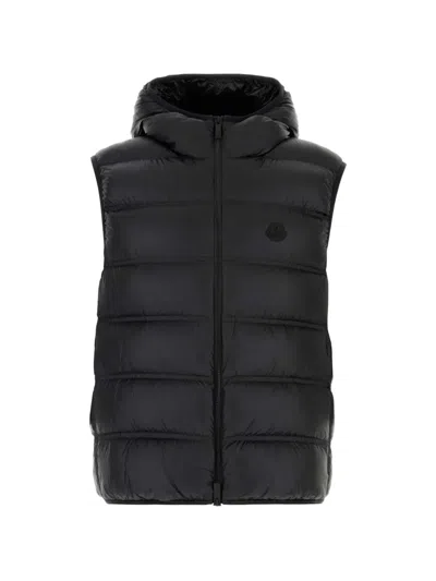 Moncler Panestrel Hooded Gilet In Black