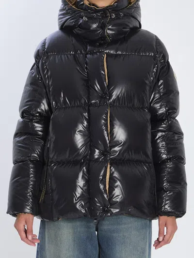 Moncler Parana Puffer Jacket In Black