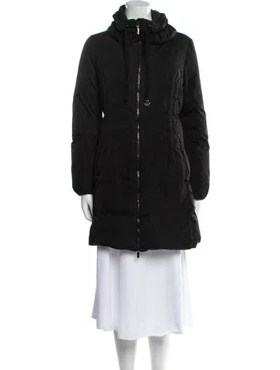 Pre-owned Moncler Parka In Black