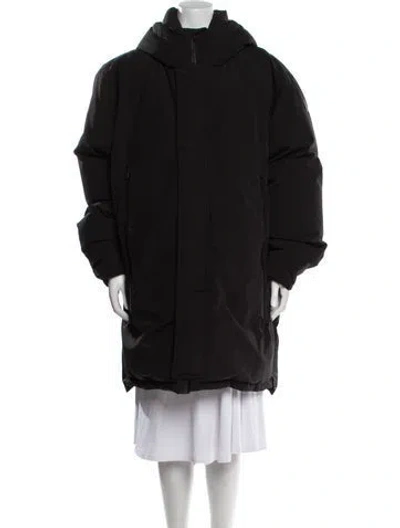 Pre-owned Moncler Parka In Black