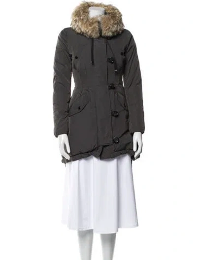 Pre-owned Moncler Parka In Gray