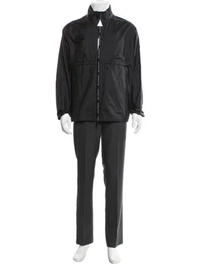 Pre-owned Moncler Parka In Gray
