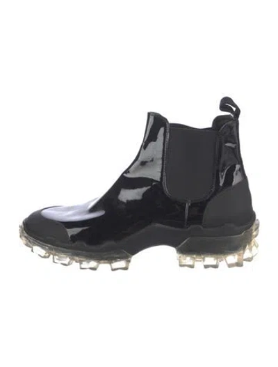 Pre-owned Moncler Patent Leather Chelsea Boots In Black