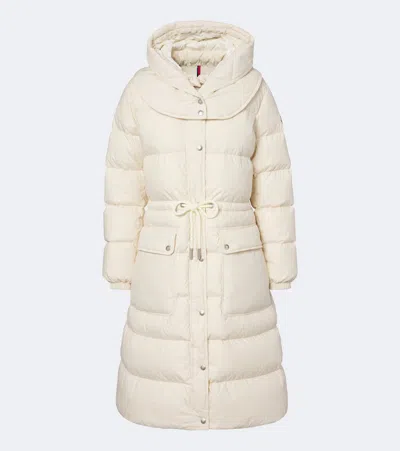 Moncler Pic Hooded Down Coat In White