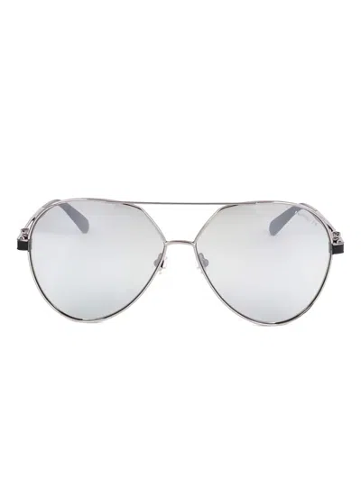 Moncler Pilot Frame Sunglasses In Silver