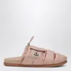 Moncler Mon Pocket Slippers With Soft Padded Design And Logo Patch In Pink