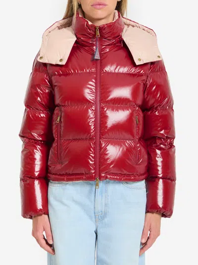 Moncler Niveole Short Puffer Jacket In Red