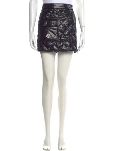Pre-owned Moncler Plaid Print Mini Skirt In Black