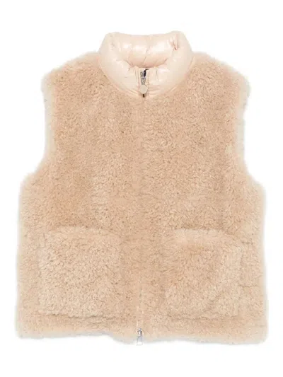 Moncler Planeze Vest In Brown