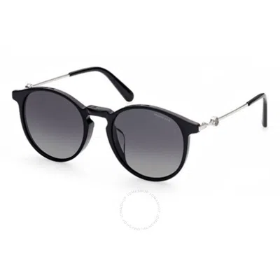 Moncler Polarized Smoke Phantos Unisex Sunglasses Ml0197-d 01d 53 In Black