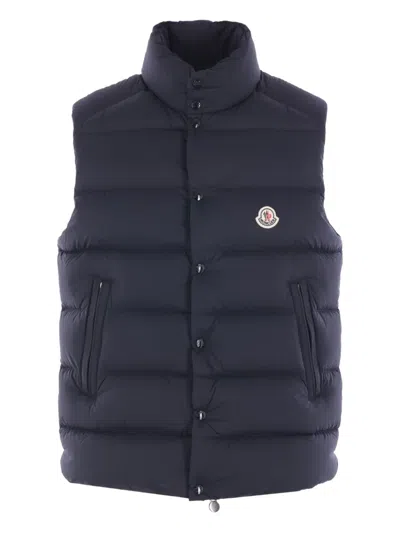Moncler Quilted Button-fastening Gilet In Blue