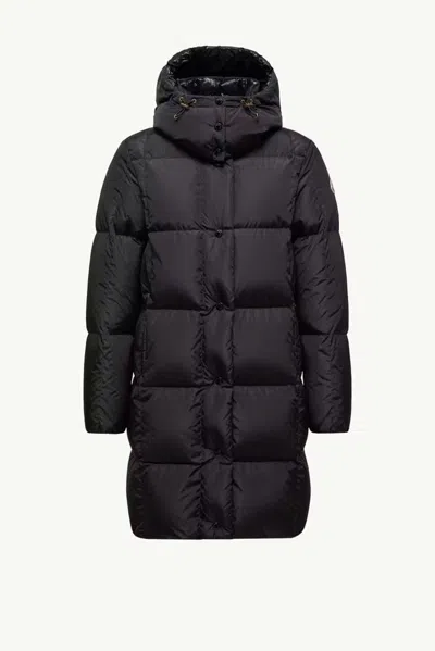 Moncler Quilted Down Down Coat In Black