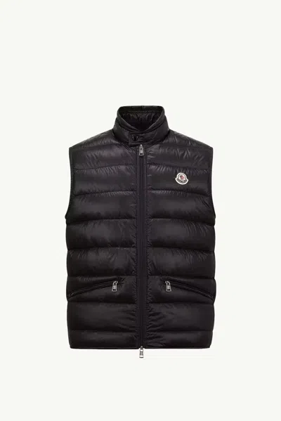 Moncler Quilted Down Gilet In Black