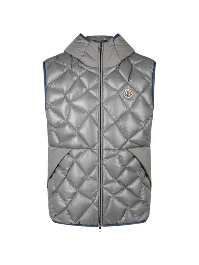 Moncler Quilted Hooded Gilet In Gray