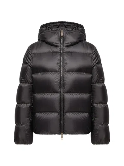 Moncler Quilted Hooded Puffer Jacket In Black