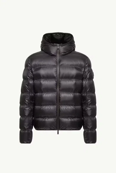 Moncler Quilted Puffer Down Jacket In Black