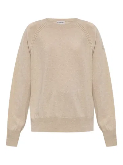 MONCLER RAGLAN-SLEEVE CASHMERE SWEATER