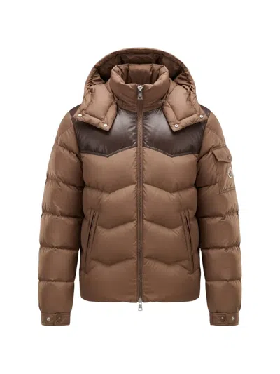 Moncler Ravelis Quilted Hooded Jacket In Brown