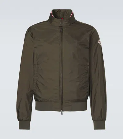 Moncler Reppe Water Repellent Rain Jacket In Green