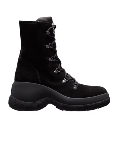 Moncler Resile Trek Boots In Black