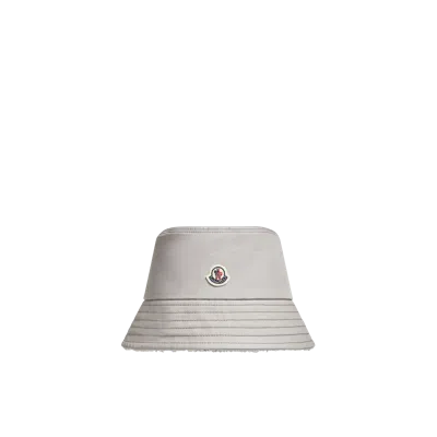 Moncler Reversible Cotton & Teddy Bucket Hat, Women, Gray, Size: S