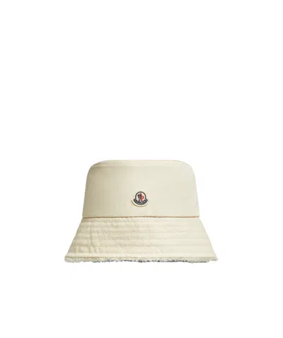 Moncler Reversible Cotton  Teddy Bucket Hat In Purple