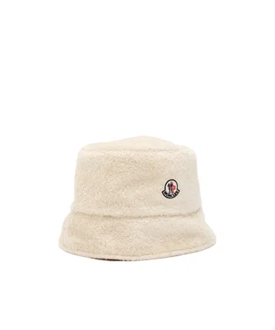 Moncler Reversible Logo Fleece And Shell Bucket Hat In Gray