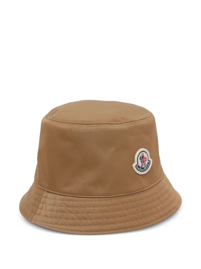 Moncler Reversible Logo-patch Bucket Hat In Brown