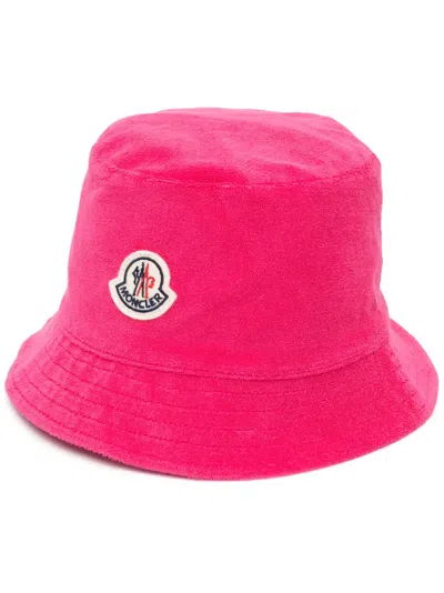 Moncler Reversible Logo-patch Bucket Hat In Pink