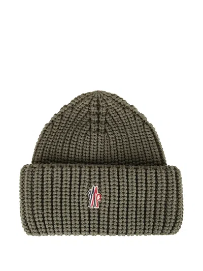 Moncler Ribbed Beanie Hat In Green