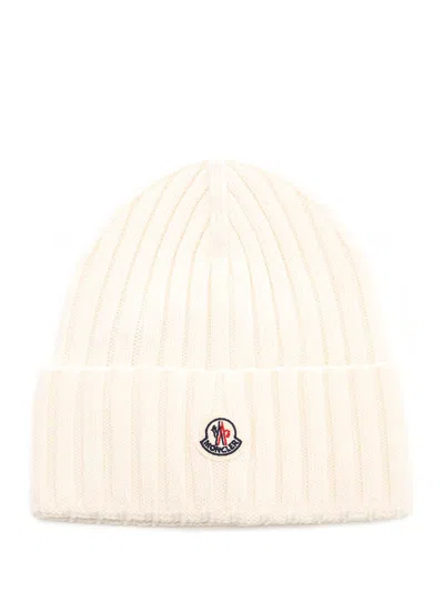 Moncler Ribbed Beanie In White