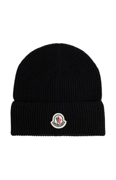 Moncler Ribbed Knit Beanie With Folded Cuff In Black