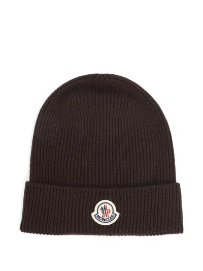 MONCLER RIBBED LOGO BEANIE