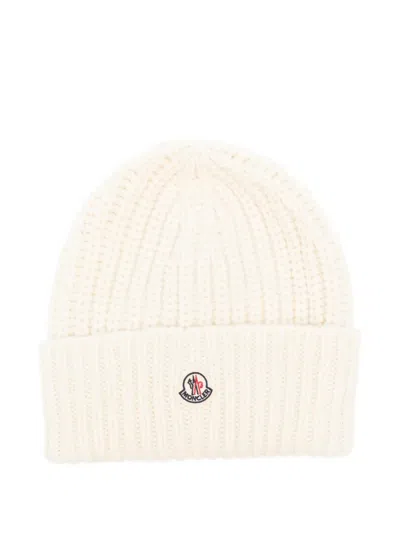 Moncler Ribbed Logo Beanie In White