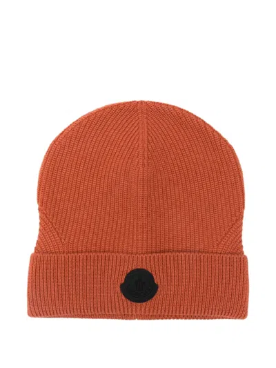 Moncler Ribbed Logo-patch Beanie In Brown