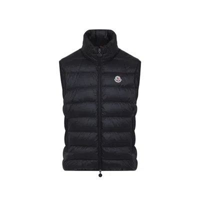 Moncler Rocoque Zip-up Down Vest In Black