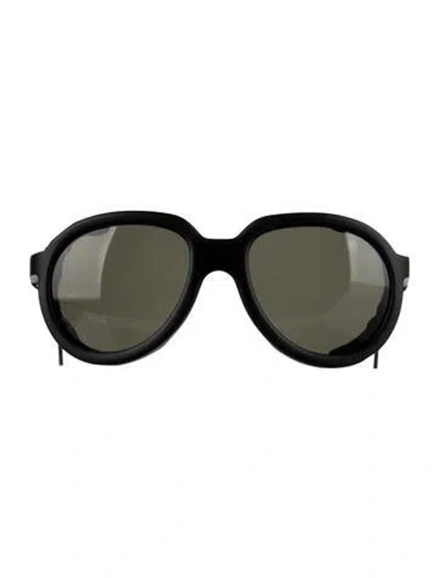 Pre-owned Moncler Round Tinted Sunglasses In Black