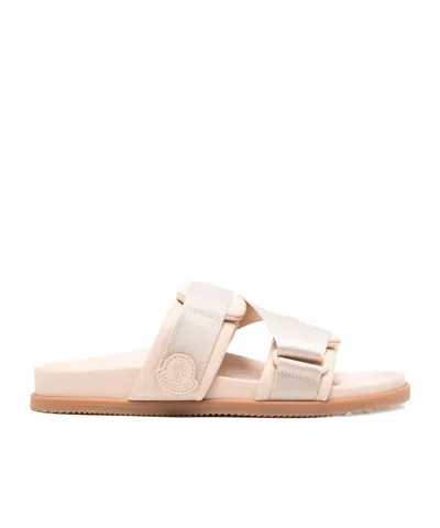 MONCLER ROUND TOE FLAT SLIPPERS