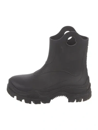 Pre-owned Moncler Rubber Rain Boots In Black