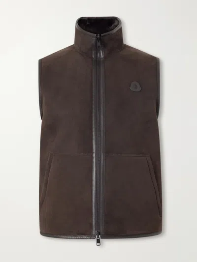 Moncler Rysfen Logo-appliquéd Leather-trimmed Shearling And Quilted Shell Down Gilet In Brown