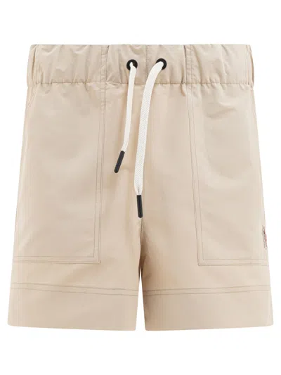 Moncler Waistband Elastic Pockets Side Shorts In Neutrals