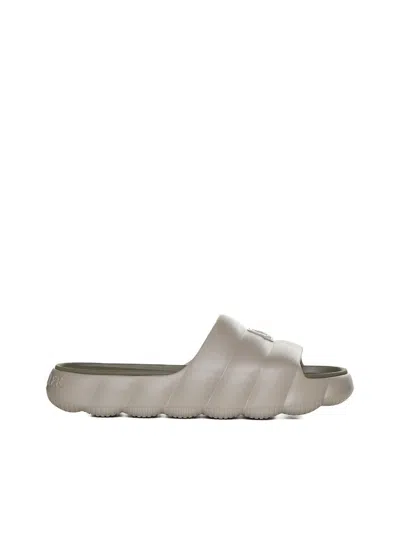 Moncler Shoes In Beige