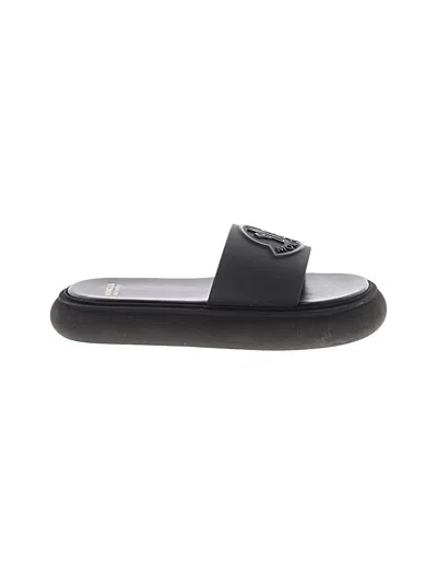 Pre-owned Moncler Sandals In Black