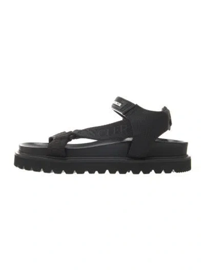 Pre-owned Moncler Sandals In Black