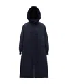Moncler Classic Hood Logo-patch Coat In Blue