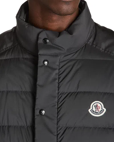 Moncler Selves Quilted Puffer Jacket In Black