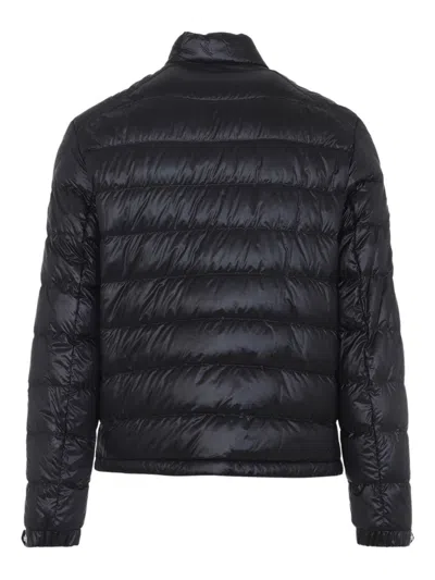 Moncler Selves Short Down Jacket In Black