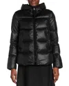 Moncler Logo Patch Hooded Puffer Jacket In Black