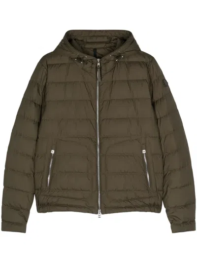 Moncler Sestriere Quilted Down Jacket In Grün