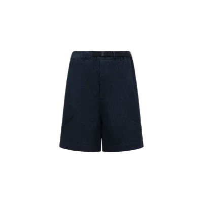 Moncler Short Ceinturé En Seersucker In Blue